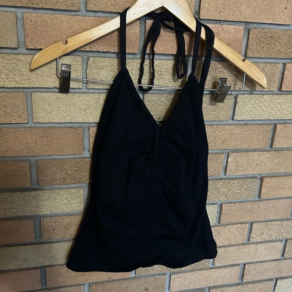 SUNDRY Revolve Ruched Halter Top in Black Spaghetti Strap Size 1/Small (4-6) - Picture 2 of 5